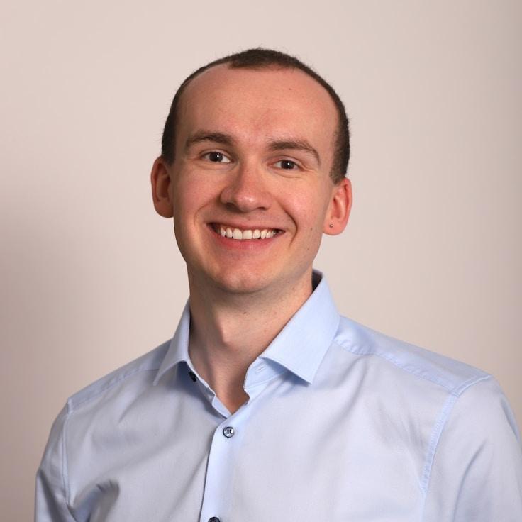 Portrait of Nova Serrano, group coordinator and fusion cooking expert